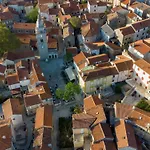 Apartamento Carla2 Direkt Am By Interhome Omišalj
