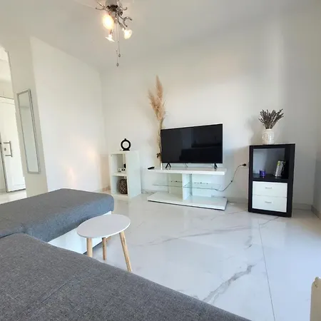 Carla2 Direkt Am By Interhome Appartement